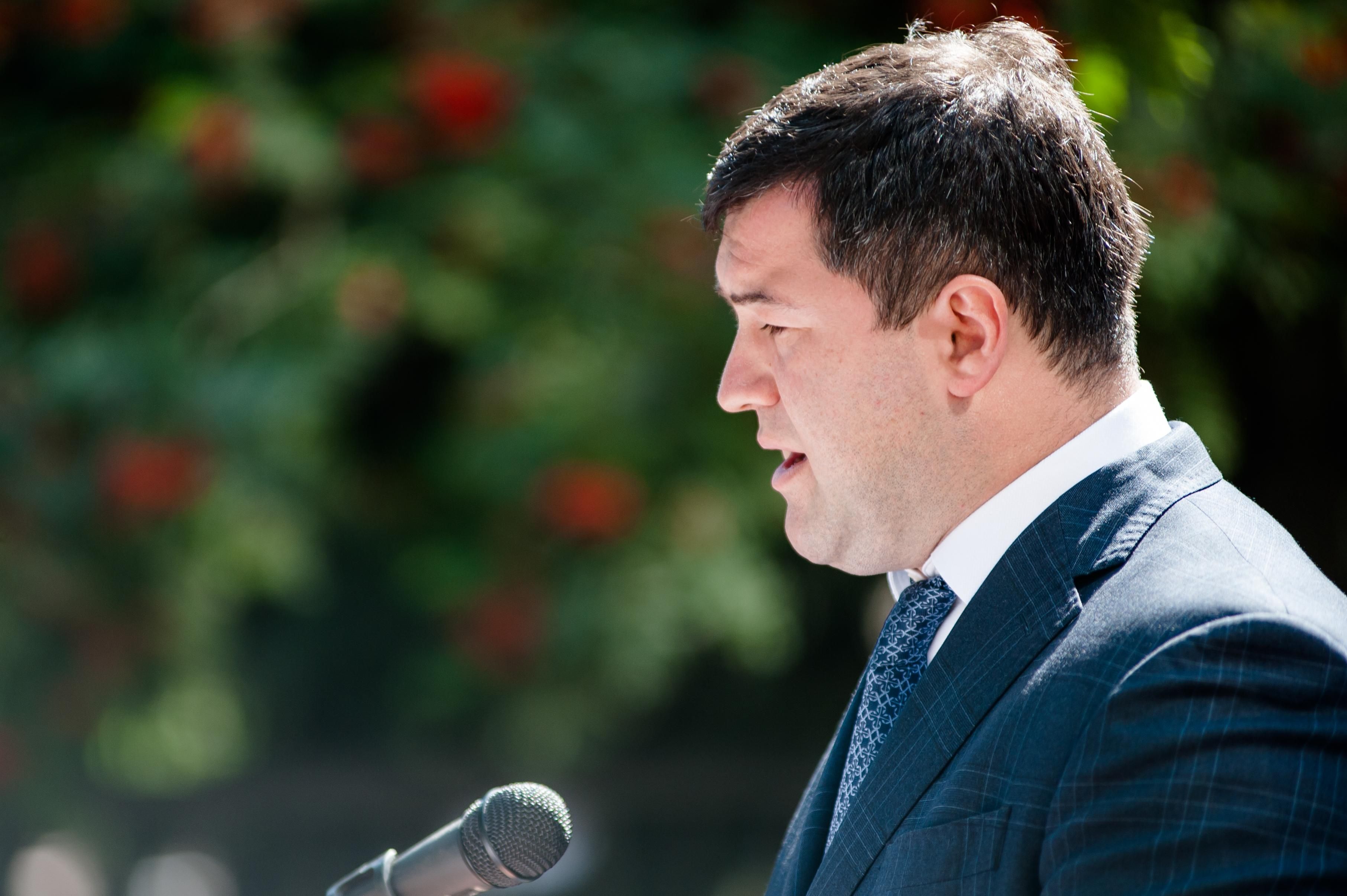 У Насірова виявили рахунок з кругленькою сумою у Британії У Насірова виявили рахунок з кругленькою сумою у Британії