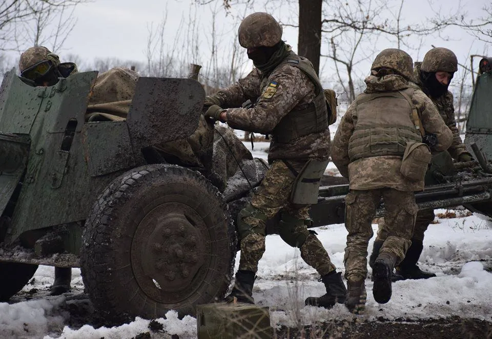 Війна на Донбасі Донбас ООС українські військові навчання Рапіра