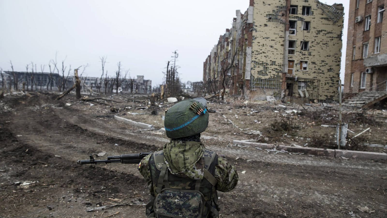 Стріляли так, що свічки гасли: як живуть переселенці після війни