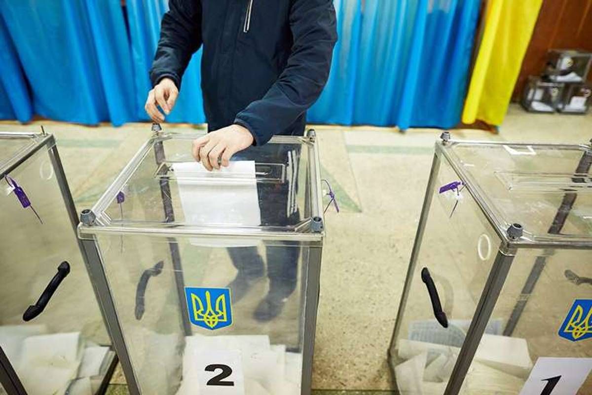 Симоненко, Савченко та інші: кого та чому не зареєструвала ЦВК Симоненко, Савченко та інші: кого та чому не зареєструвала ЦВК