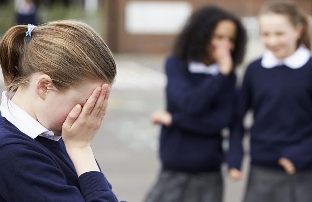 В Україні суд вперше покарав за булінг: що це таке В Україні суд вперше покарав за булінг: що це таке