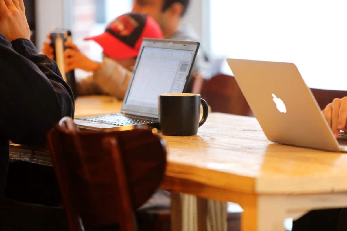 Рятують економіку: скільки заробляють українські айтішники - 13 лютого 2019 - Телеканал новин 24 Рятують економіку: скільки заробляють українські айтішники - 13 лютого 2019 - Телеканал новин 24