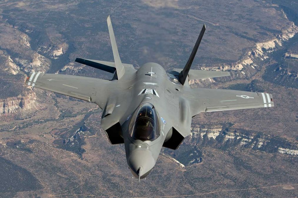 Защита от ракет врага: истребители воздушных сил США получат мощное оружие Защита от ракет врага: истребители воздушных сил США получат мощное оружие