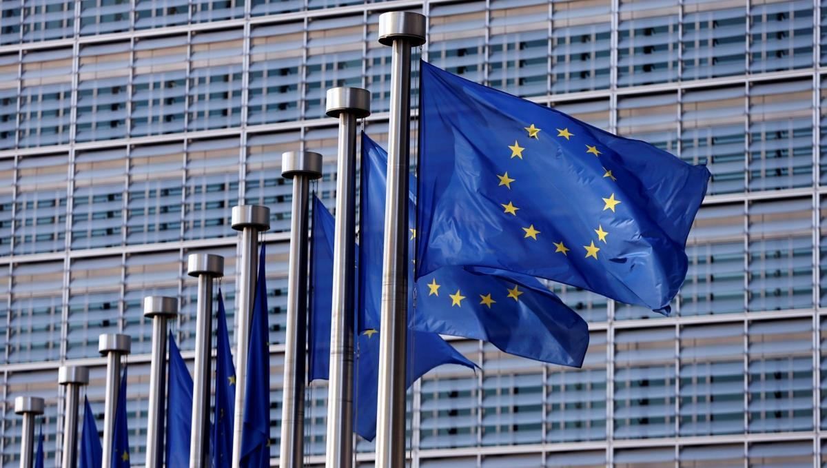 Грязные деньги ЕС: Еврокомиссия обнародовала страны "черного списка" Грязные деньги ЕС: Еврокомиссия обнародовала страны "черного списка"