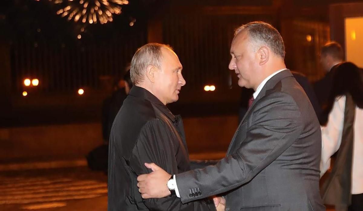 Росія боїться нового Майдану в країні-сусідці України Росія боїться нового Майдану в країні-сусідці України