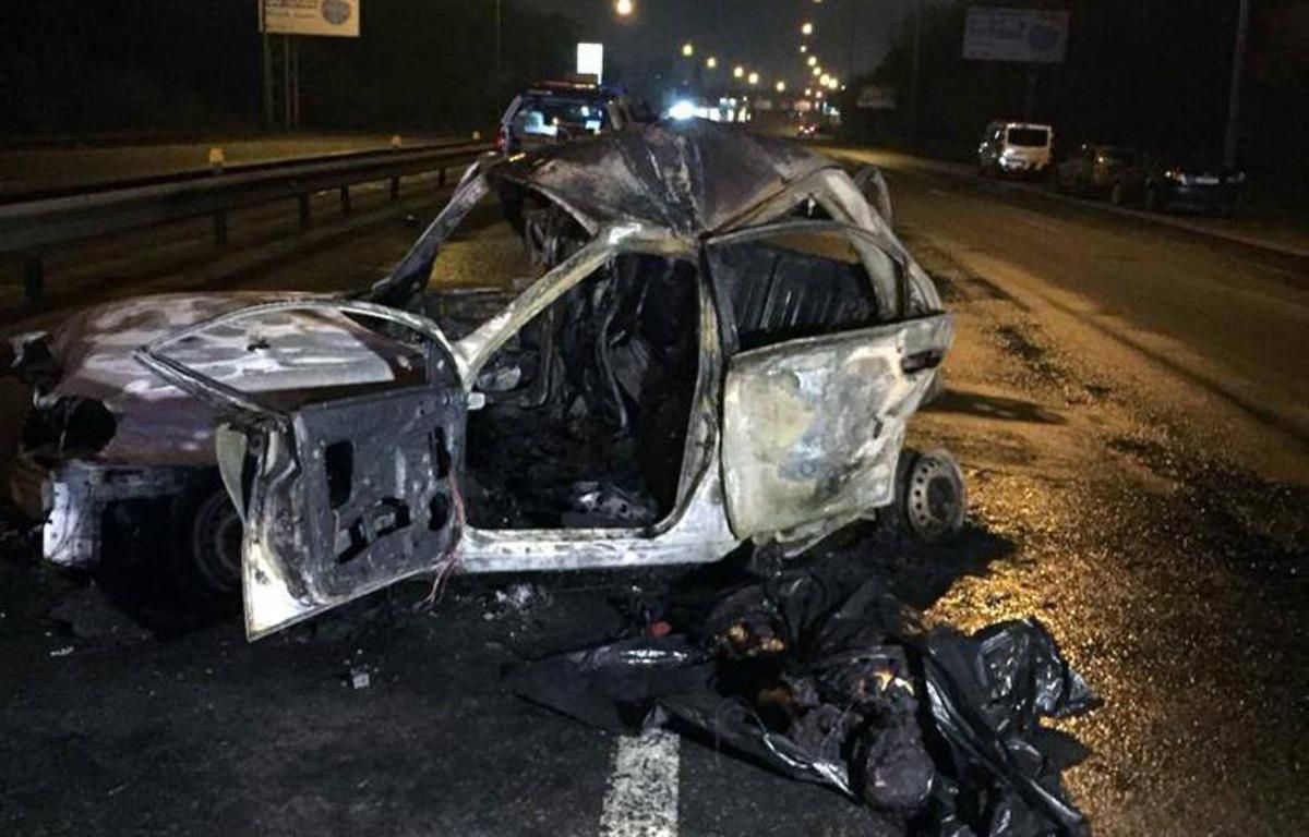 Женщина сгорела заживо вследствие ДТП в Киеве: появились детали Женщина сгорела заживо вследствие ДТП в Киеве: появились детали