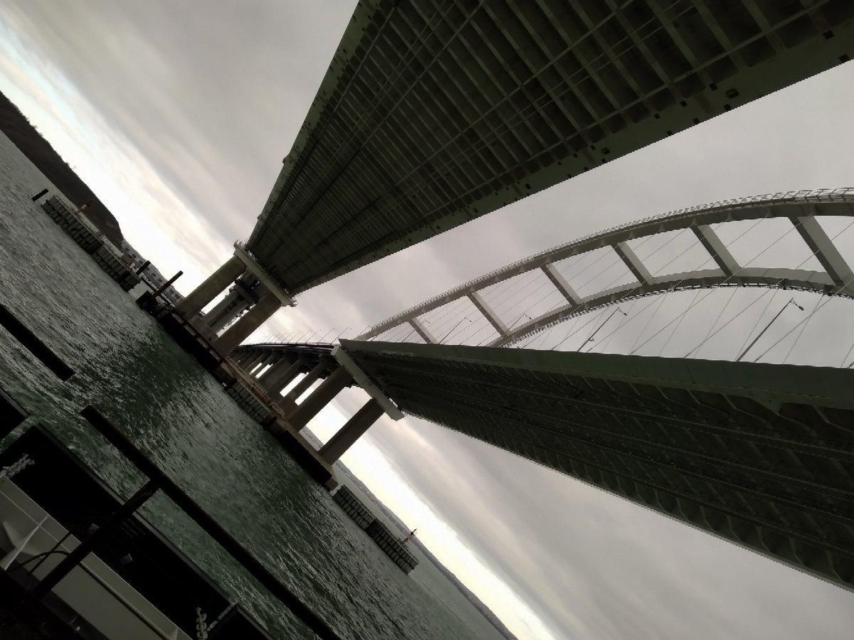 "Ловушка": главную проблему Крымского моста показали на фото "Ловушка": главную проблему Крымского моста показали на фото