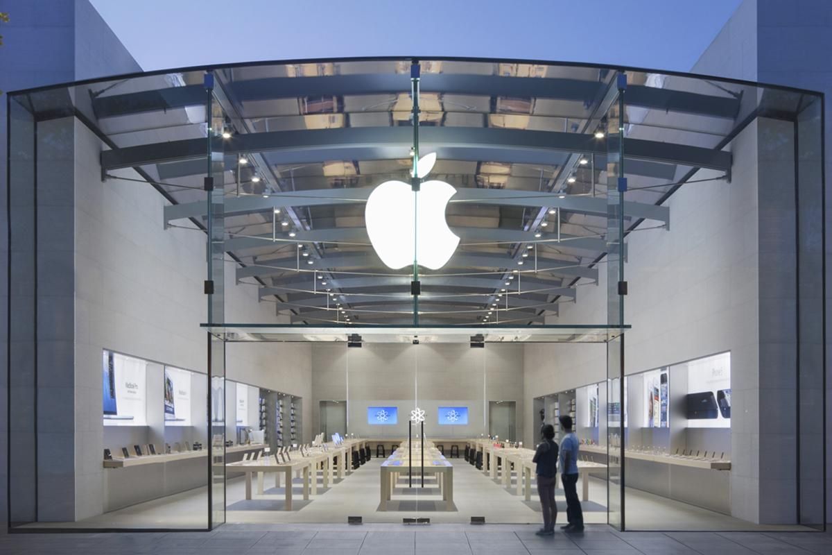 Перший Apple Shop у Києві відкриють вже незабаром 