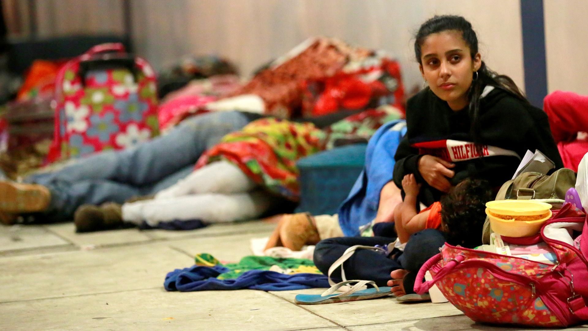 Кризис в Венесуэле: как пренебрежение экономическими законами уничтожает страну Кризис в Венесуэле: как пренебрежение экономическими законами уничтожает страну