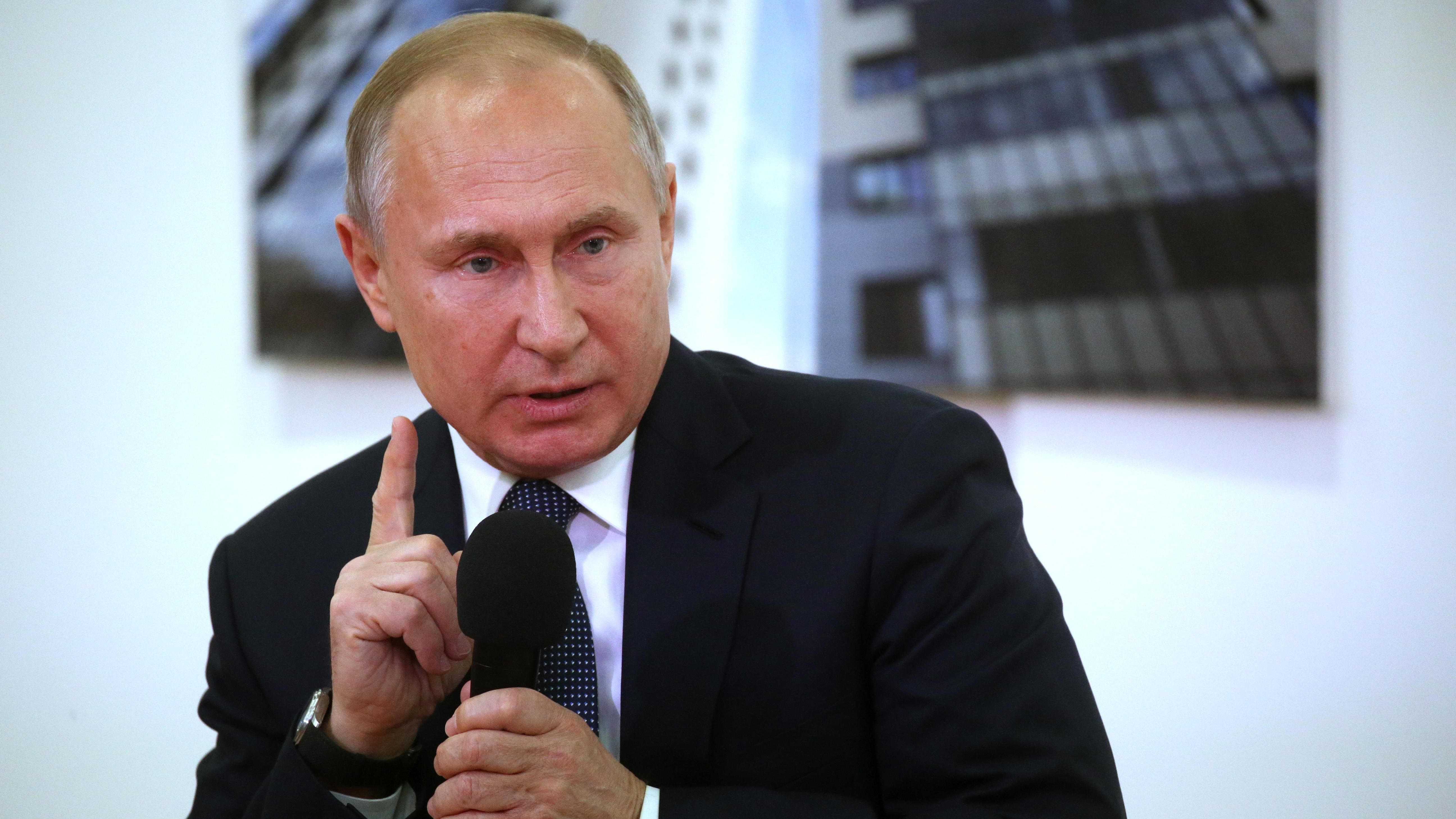 Почему Путин после Грузии напал еще и на Украину Почему Путин после Грузии напал еще и на Украину