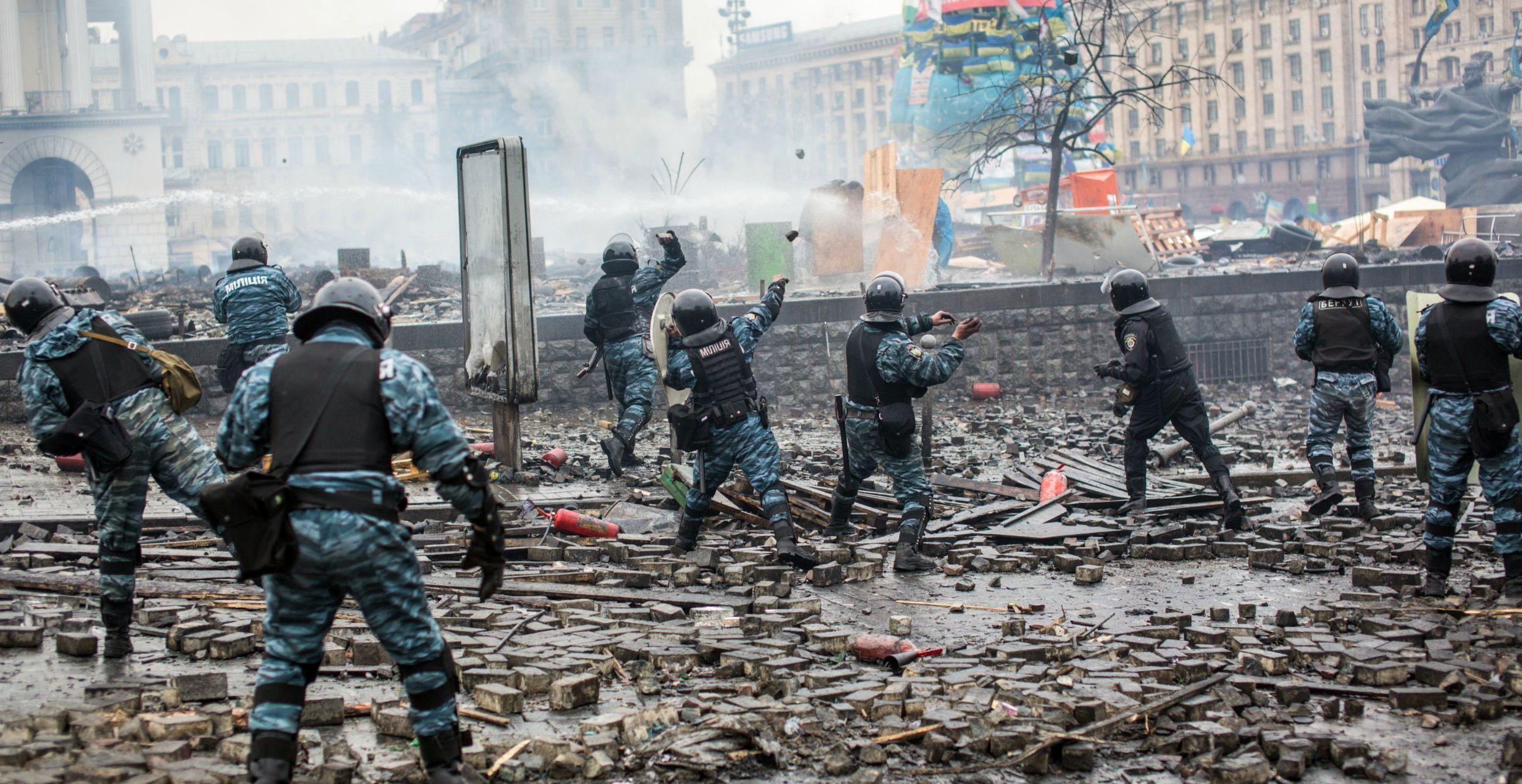Порошенко, Луценко и Аваков держат людей системы Януковича, – Парасюк