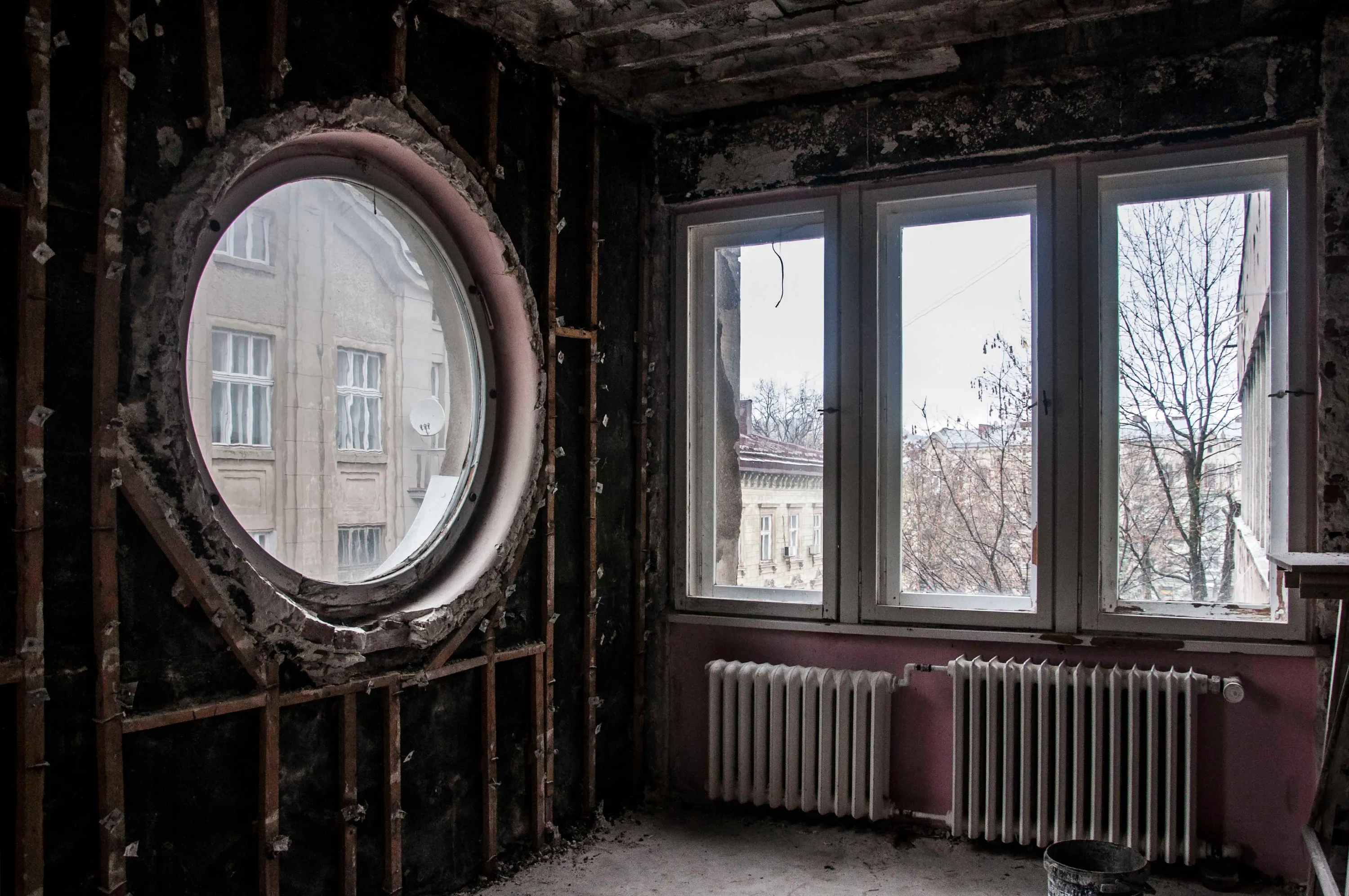 вікно ілюмінатор львів архітектура модернізм