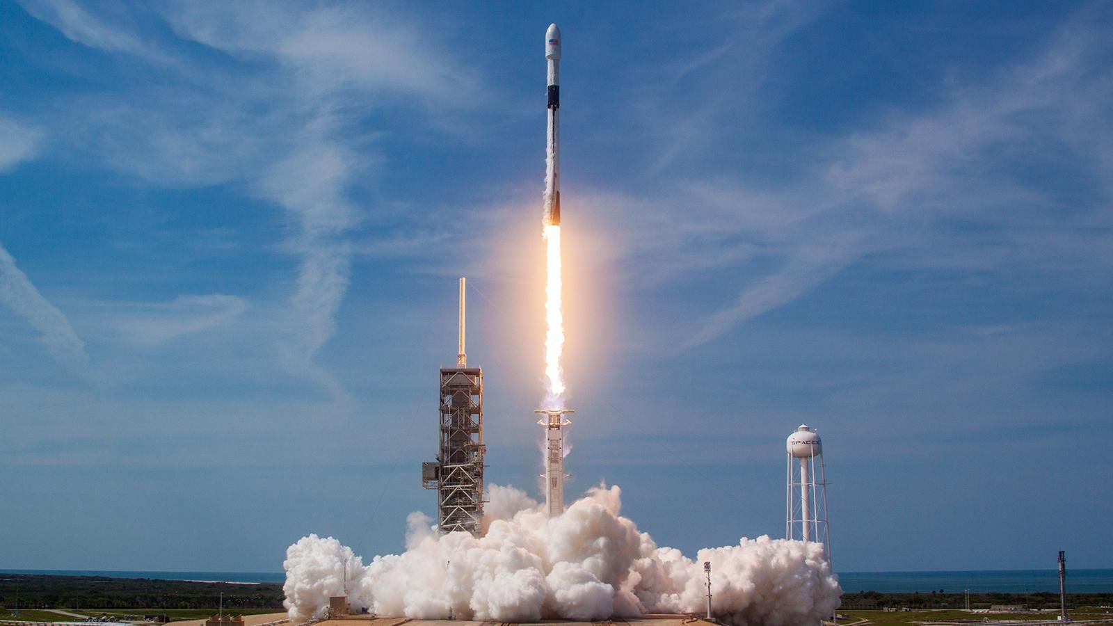 Найлегший космічний апарат в історії полетить на Місяць на ракеті SpaceX Найлегший космічний апарат в історії полетить на Місяць на ракеті SpaceX