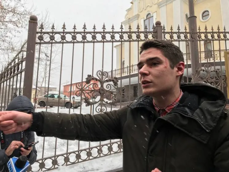 Винуватець побиття активіста Устименка перебуває на волі Винуватець побиття активіста Устименка перебуває на волі