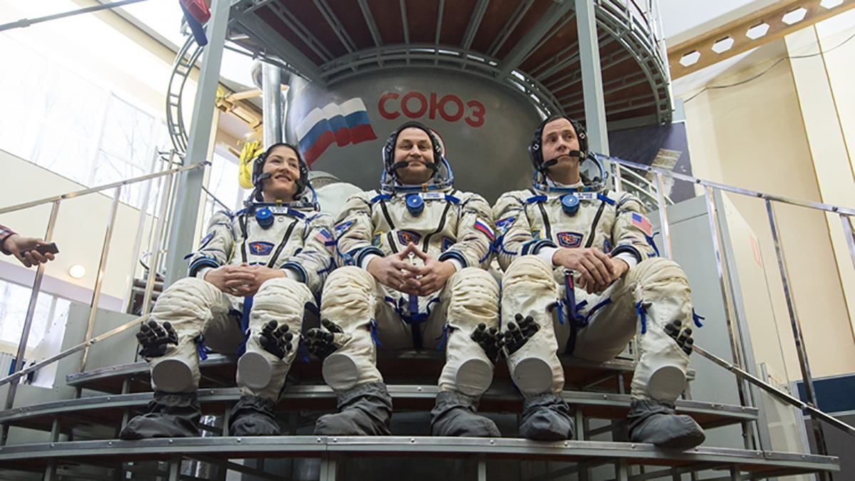 В открытый космос впервые в истории выйдут две женщины: детали