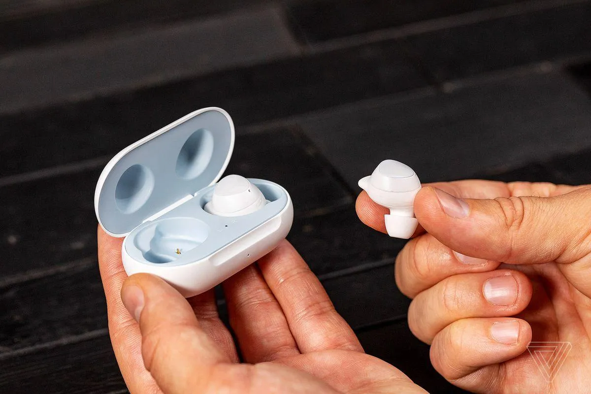 Samsung Galaxy Buds Samsung Galaxy Buds