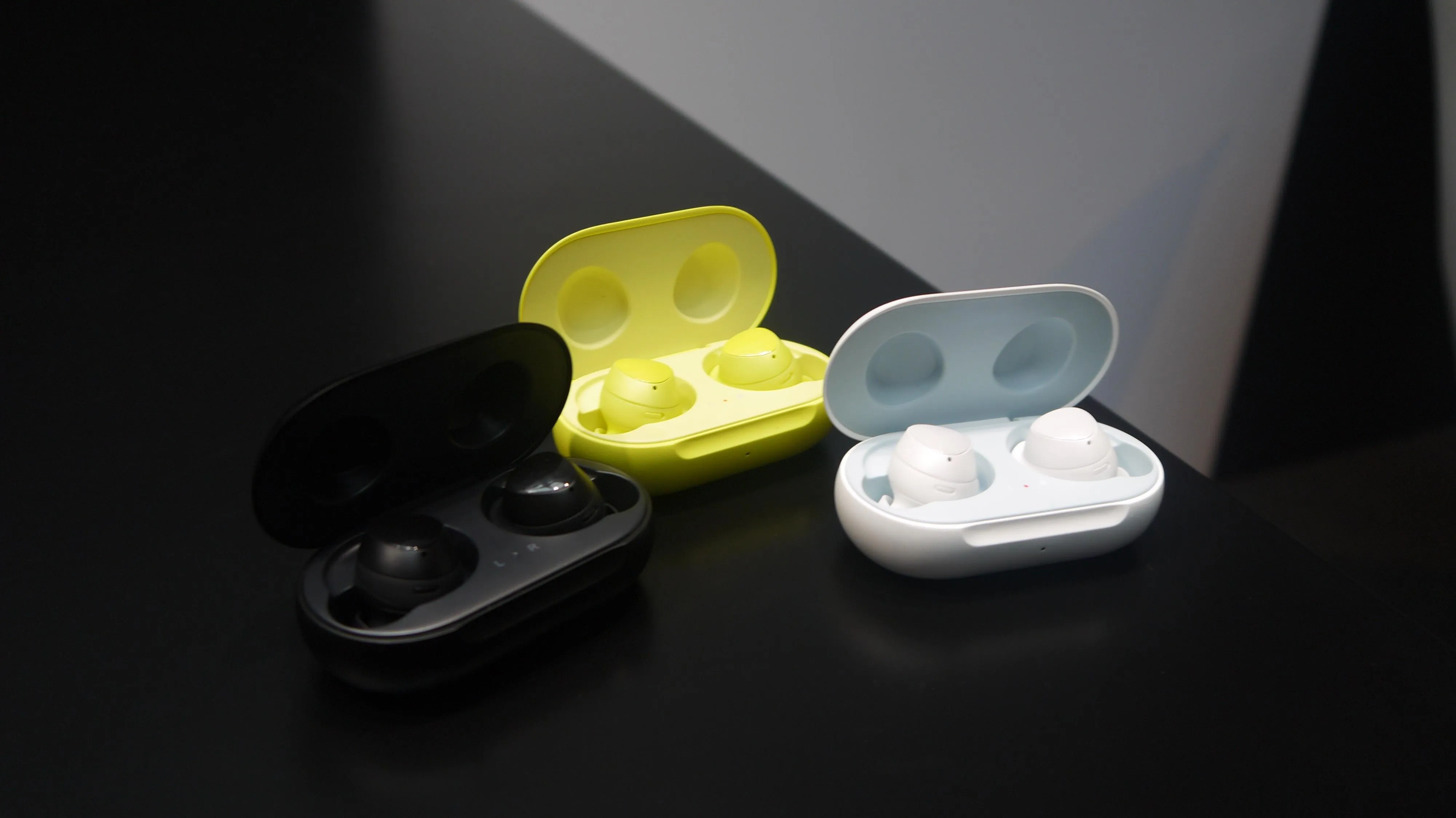 Samsung Galaxy Buds Samsung Galaxy Buds