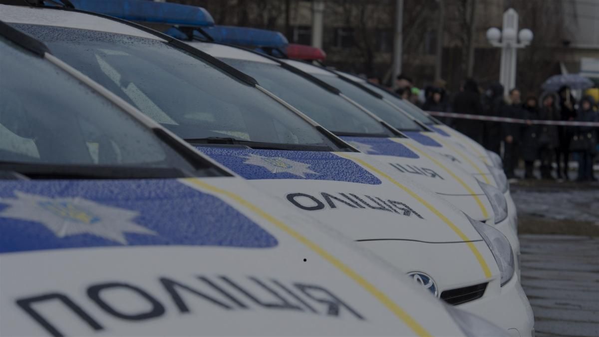 Поліцейські висадили на мороз молодого чоловіка: той до ранку не дожив Поліцейські висадили на мороз молодого чоловіка: той до ранку не дожив