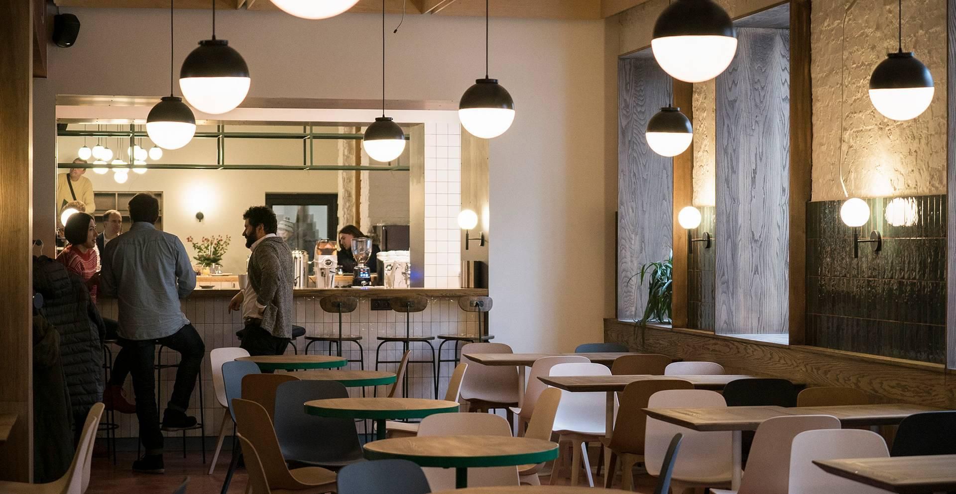 Бизнес для города: в Киеве открыли уникальный общественный ресторан Urban Space