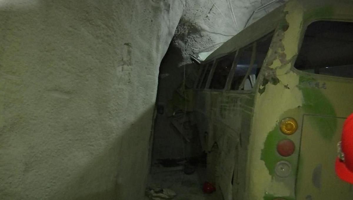 У Китаї у страшній аварії загинули 20 людей: фото У Китаї у страшній аварії загинули 20 людей: фото