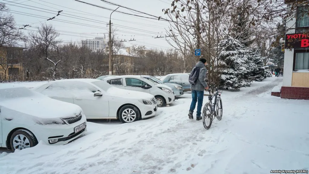 сніг Сімферополь лютий похолодання Крим