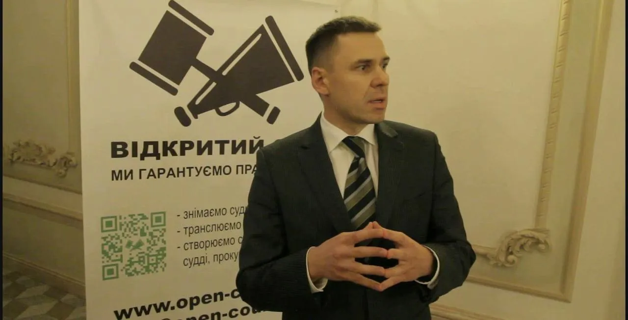 олексій Бринцев олексій Бринцев