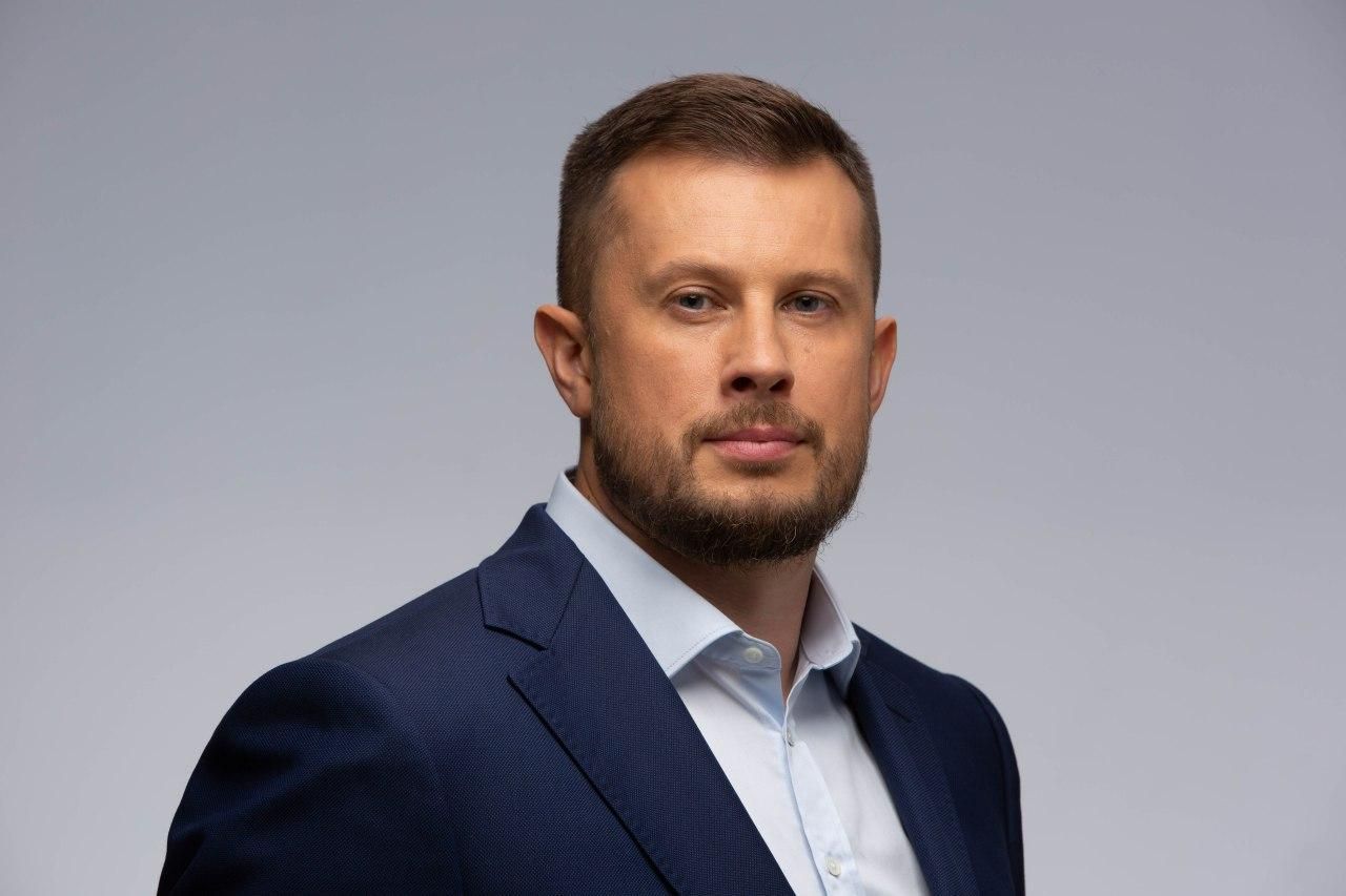 "Нацкорпус" закликав Порошенка виконати обіцянку щодо посадовців, які наживаються на армії "Нацкорпус" закликав Порошенка виконати обіцянку щодо посадовців, які наживаються на армії