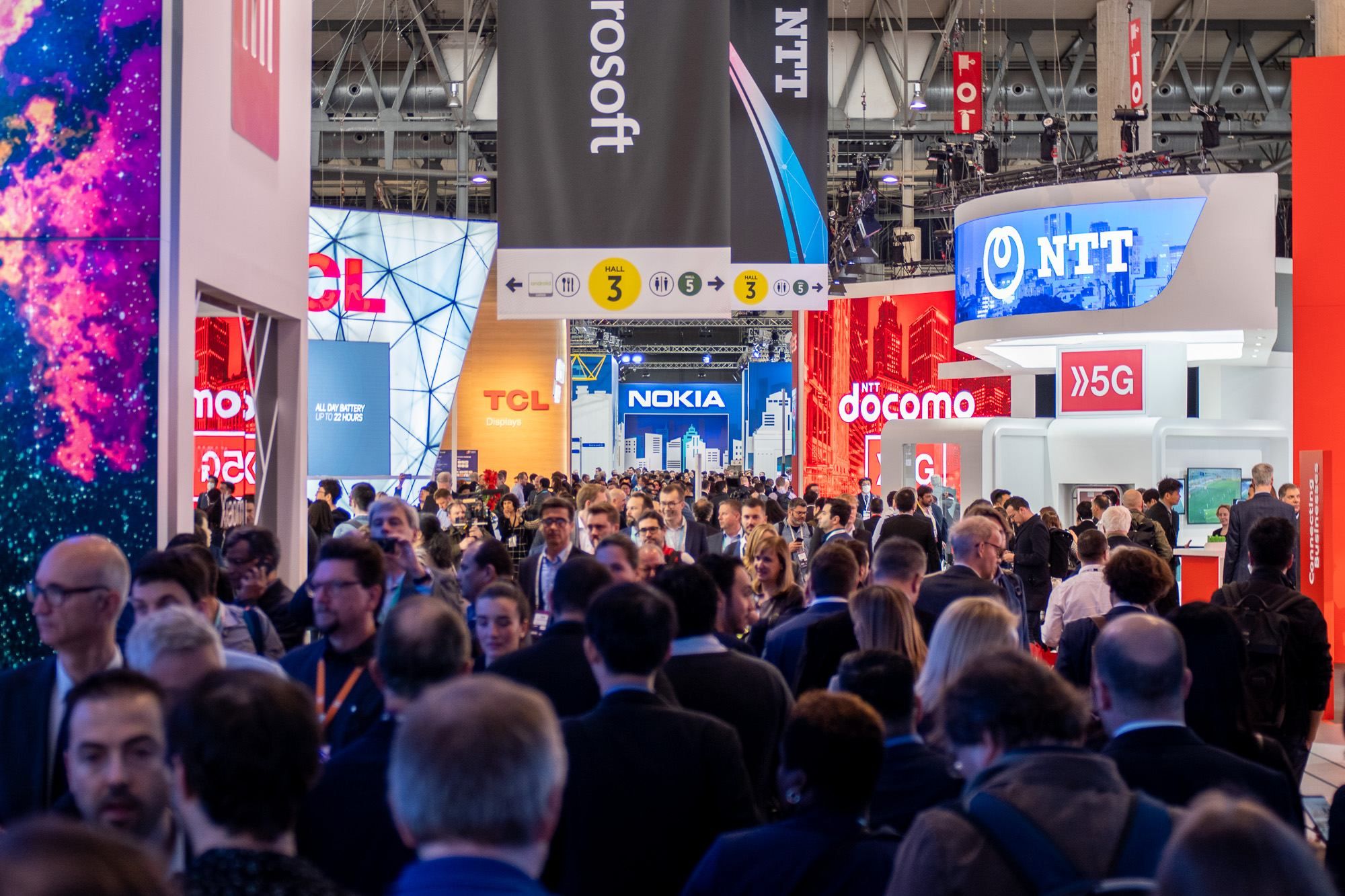 Какой смартфон можно назвать лучшим устройством февраля? (Опрос) Какой смартфон можно назвать лучшим устройством февраля? (Опрос)