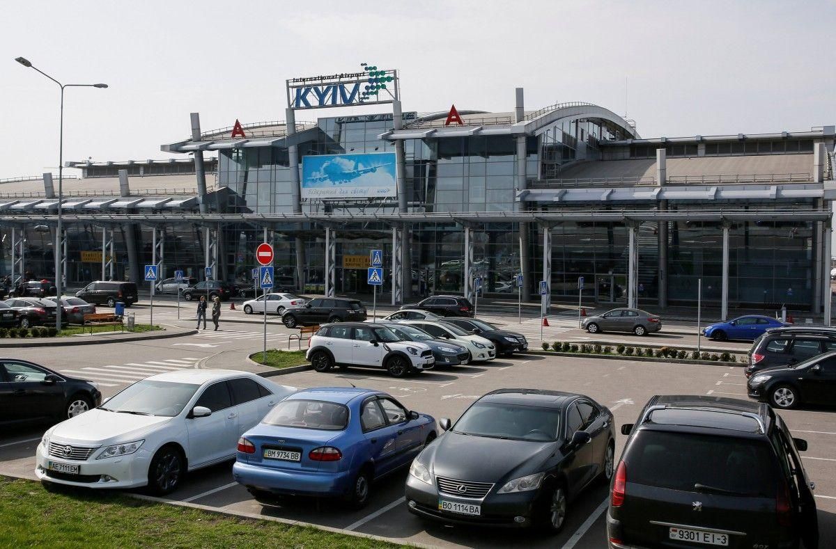 Аеропорт "Жуляни" евакуювали через повідомлення про вибухівку