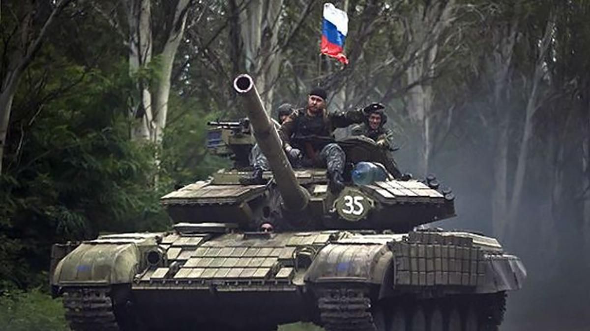 Оккупанты снова разместили боевую технику на оккупированном Донбассе