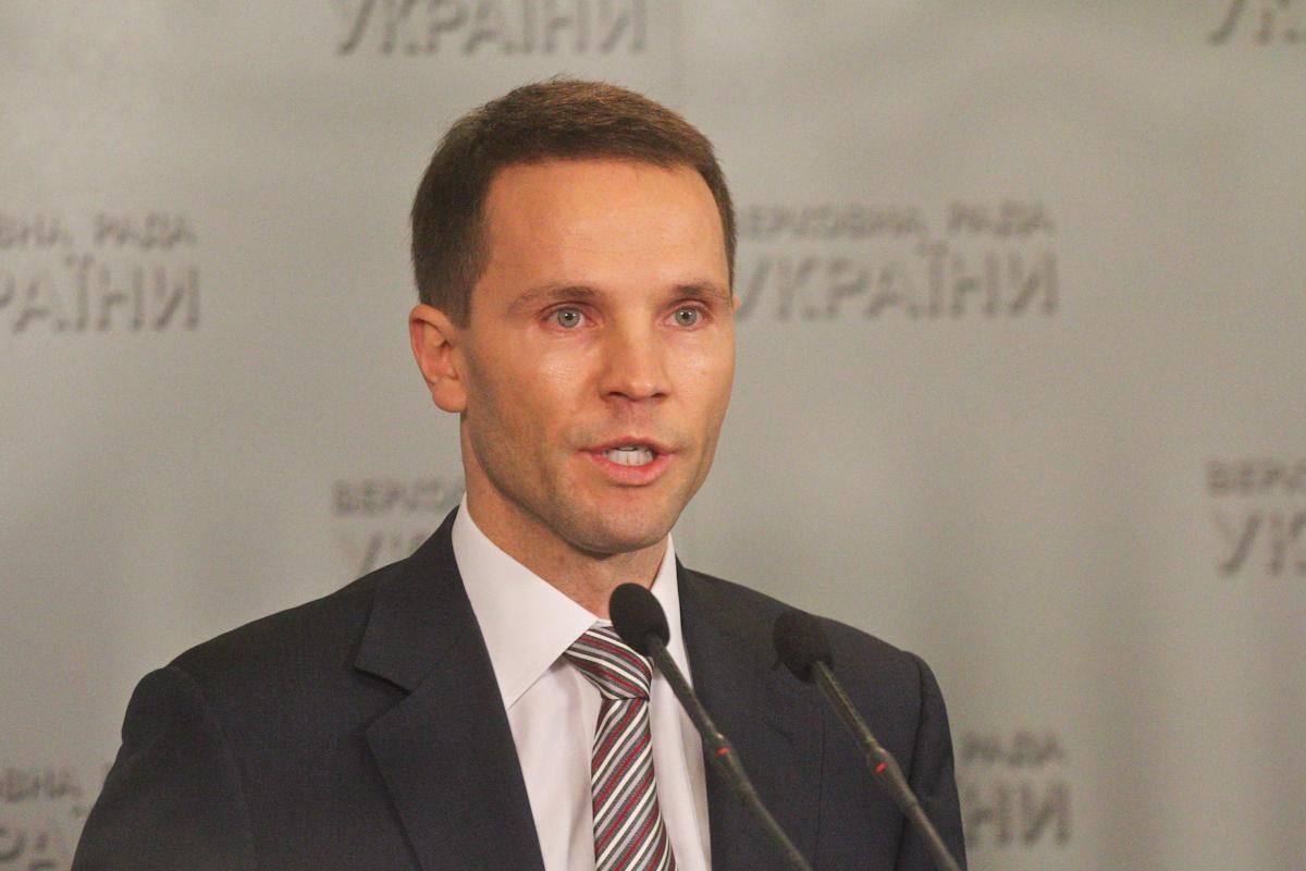 Можливі злочини Порошенка може розслідувати лише Рада через процедуру імпічменту, – Дерев'янко Можливі злочини Порошенка може розслідувати лише Рада через процедуру імпічменту, – Дерев'янко