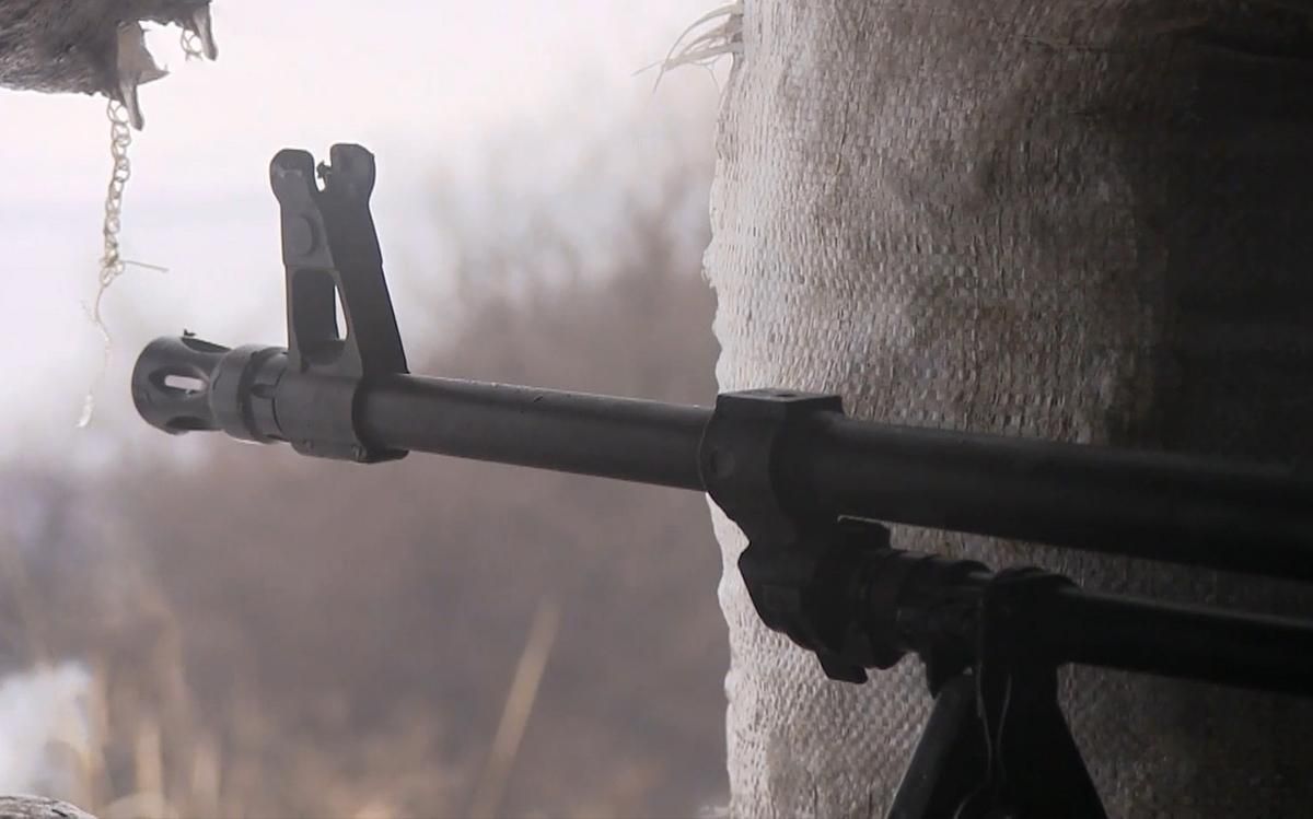 Ситуація на Донбасі загострюється, ворог обстрілює майже всю лінію фронту: репортаж з передової