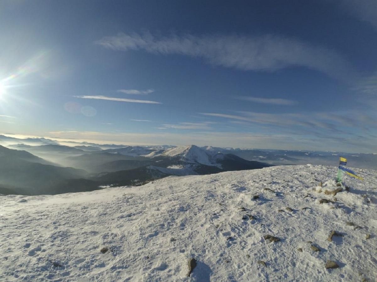 У Карпатах знову загубилися туристи: їх розшукували цілу ніч У Карпатах знову загубилися туристи: їх розшукували цілу ніч
