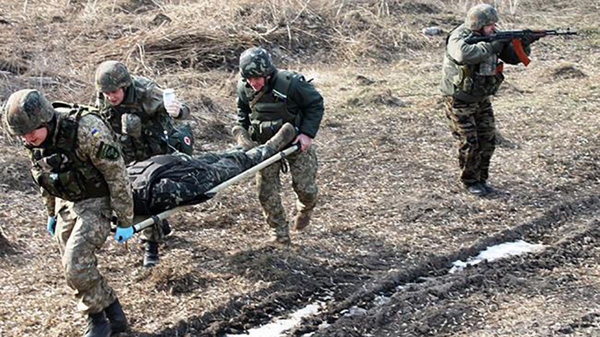 Пророссийские боевики ранили украинского военного на Донбассе - 1 марта 2019 - Телеканал новостей 24