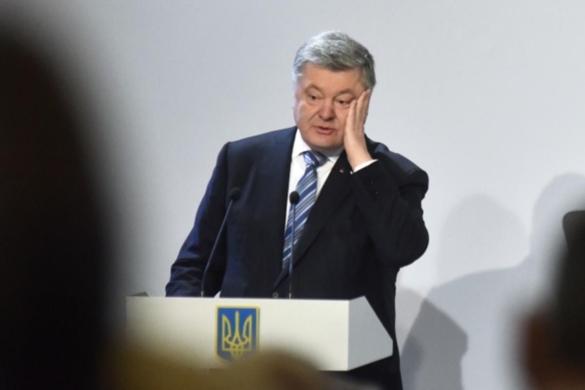 Порошенко срывает шапки, а Тимошенко жалуется: как кандидаты готовятся к выборам