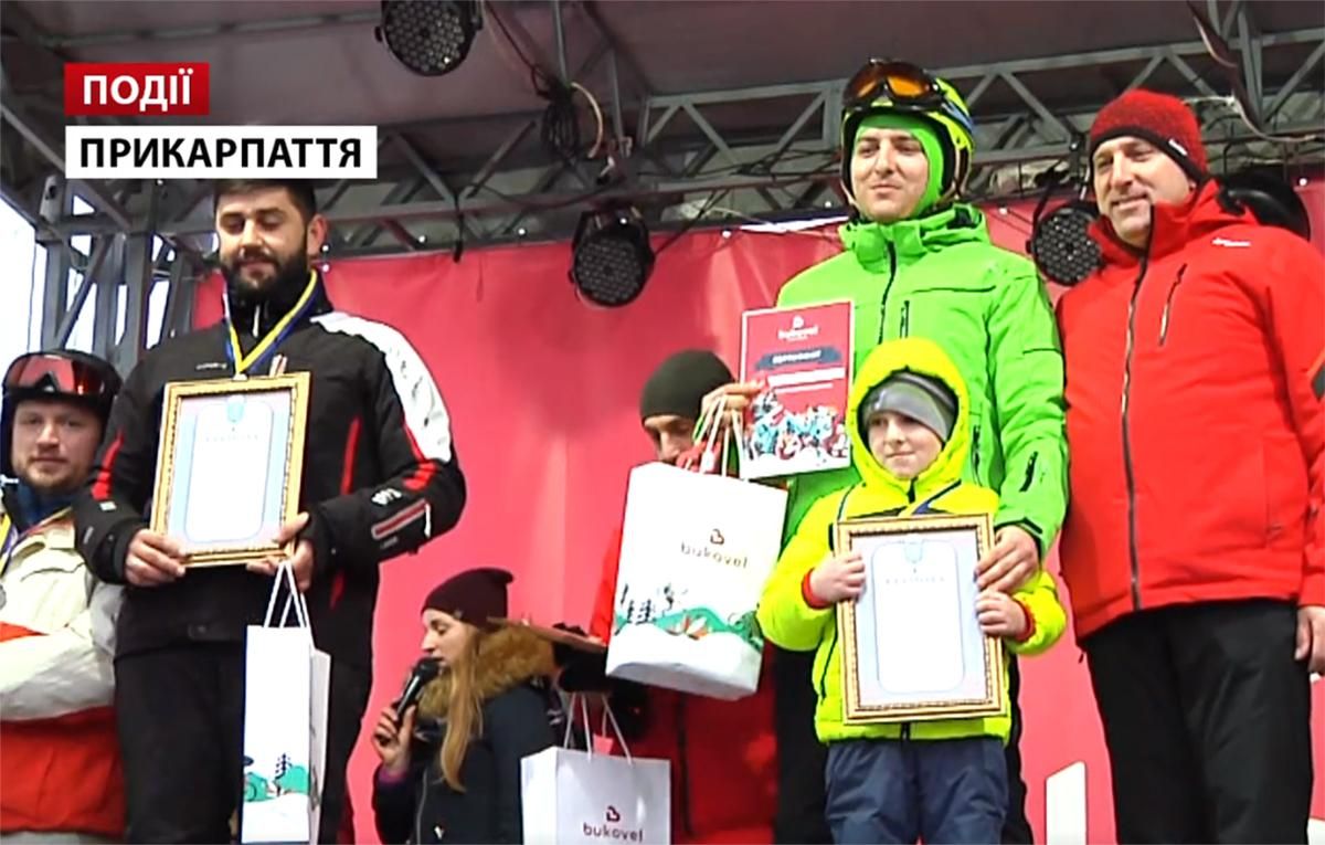 Долаючи стереотипи: у "Буковелі" відбулися лижні змагання серед священнослужителів Долаючи стереотипи: у "Буковелі" відбулися лижні змагання серед священнослужителів