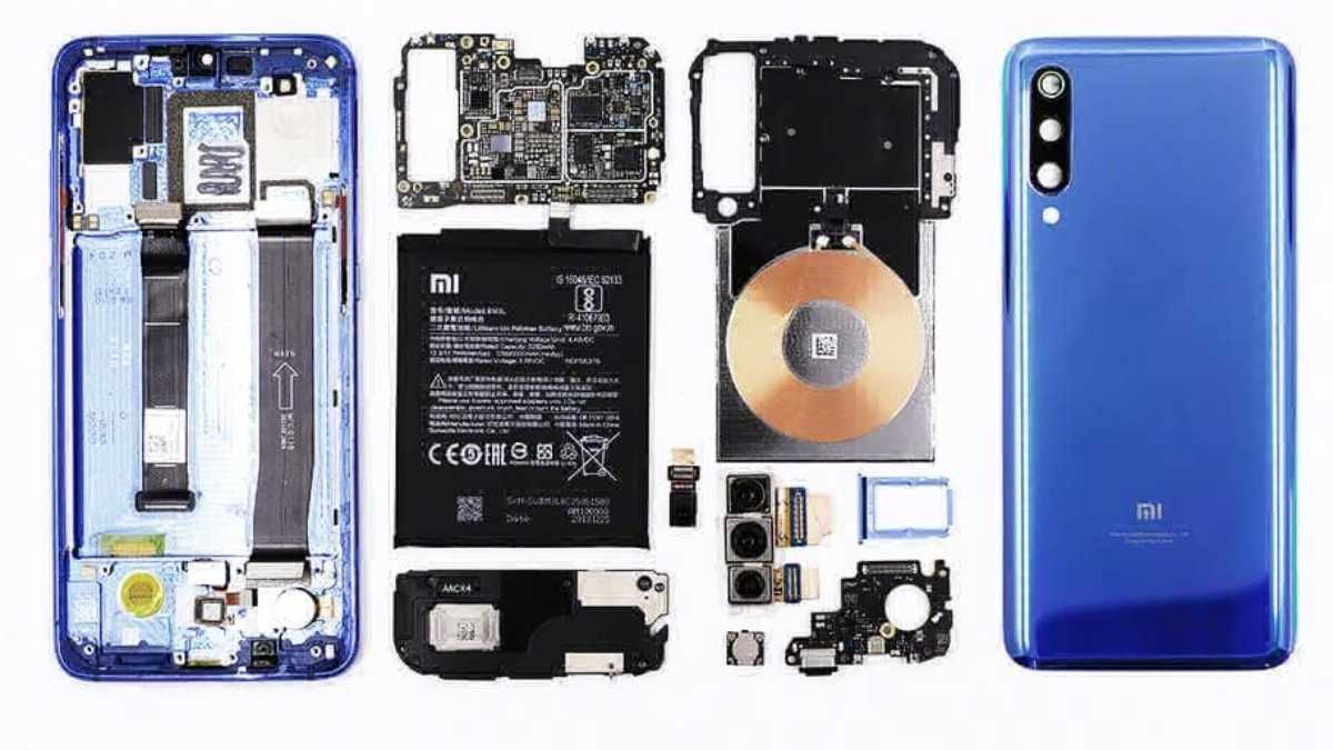 Смартфон  Xiaomi Mi 9 показали у розібраному вигляді