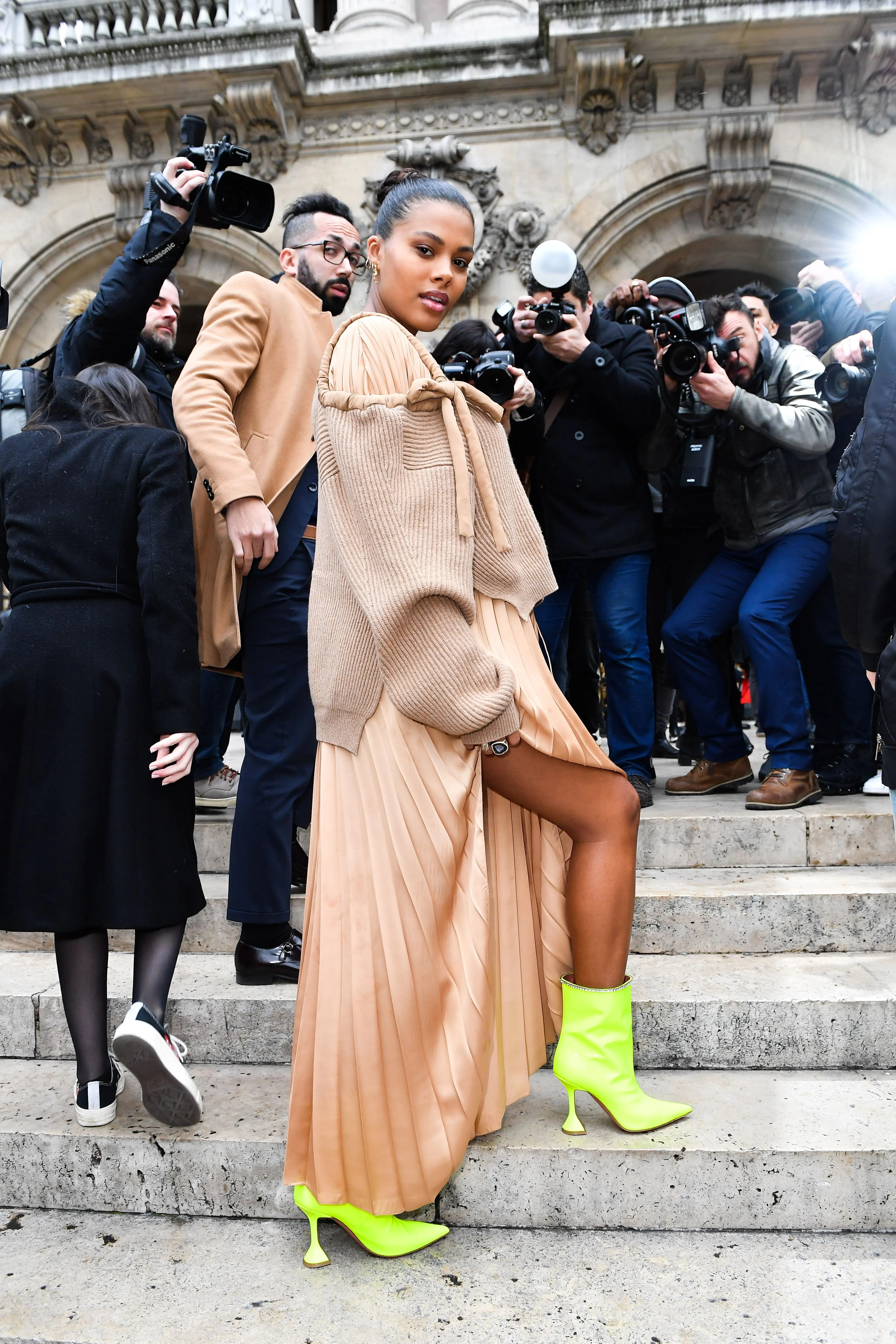 Тіна Кунакі Тіна Кунакі