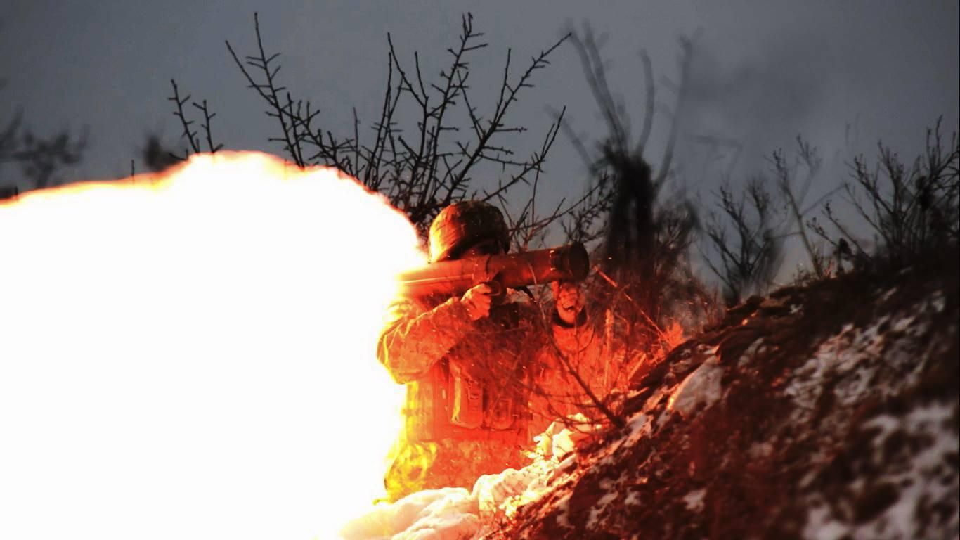 Українські бійці знищили ворожу позицію на Донбасі: яскраві фото, відео