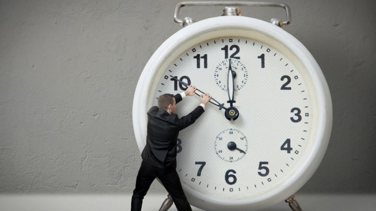 Отказ от перевода часов в ЕС: комитет Европарламента одобрил поправку Отказ от перевода часов в ЕС: комитет Европарламента одобрил поправку