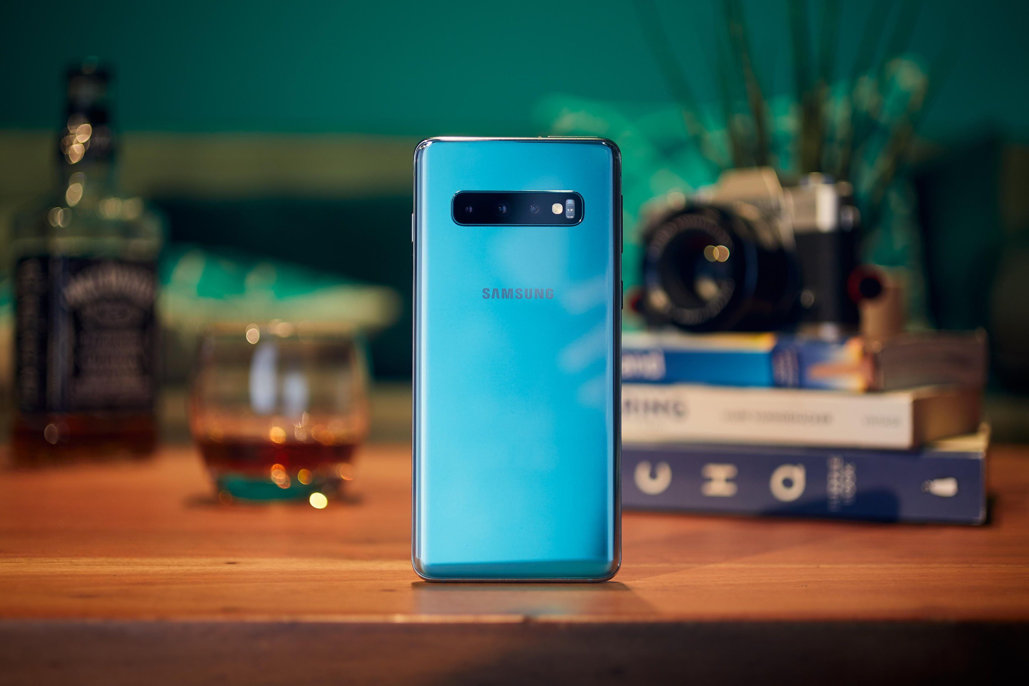 Samsung Galaxy S10 в Украине: характеристики, цена, фото Samsung Galaxy S10 в Украине: характеристики, цена, фото