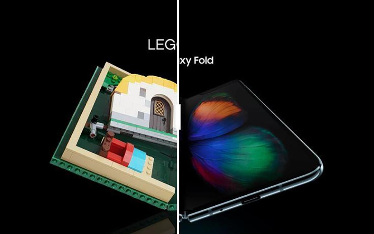 Lego спародировала Samsung Galaxy Fold, создав собственный гаджет-конструктор