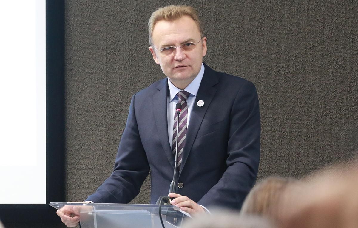 Садового офіційно зняли з виборів президента України Садового офіційно зняли з виборів президента України