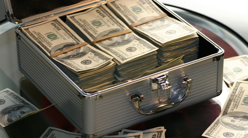 Екс-керівників "Укргазвидобування" спіймали на космічному хабарі Екс-керівників "Укргазвидобування" спіймали на космічному хабарі