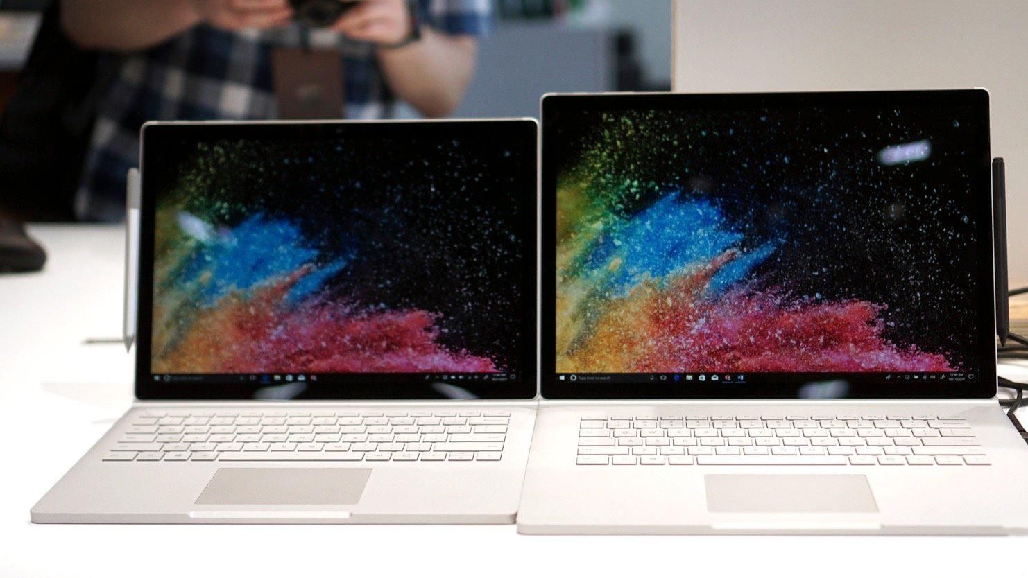 Microsoft готовится представить обновленные ноутбуки-трансформеры Surface Book 2 Microsoft готовится представить обновленные ноутбуки-трансформеры Surface Book 2