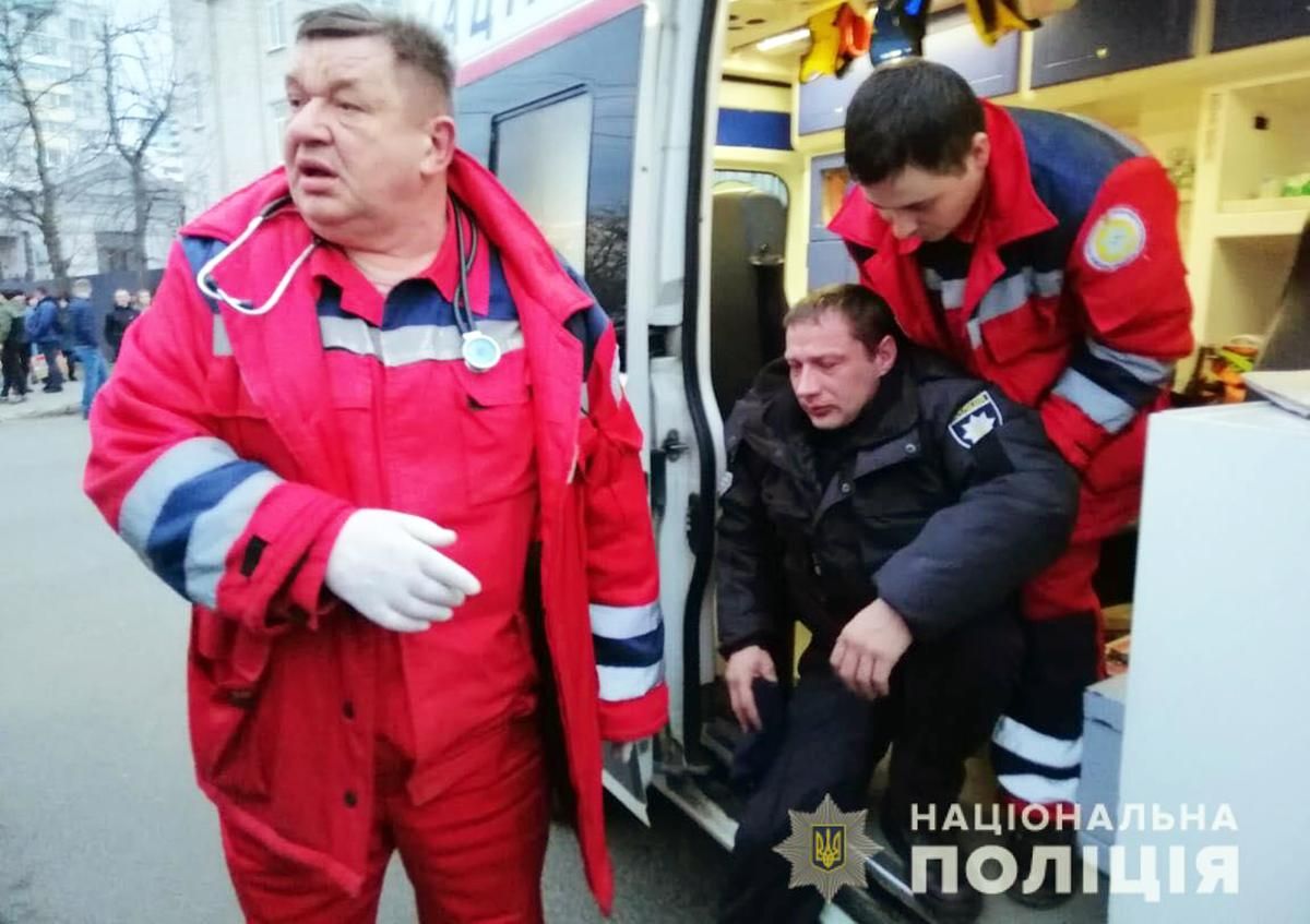Спроба "Нацкорпусу" прорватись до Порошенка в Черкасах: постраждали 22 поліцейських
