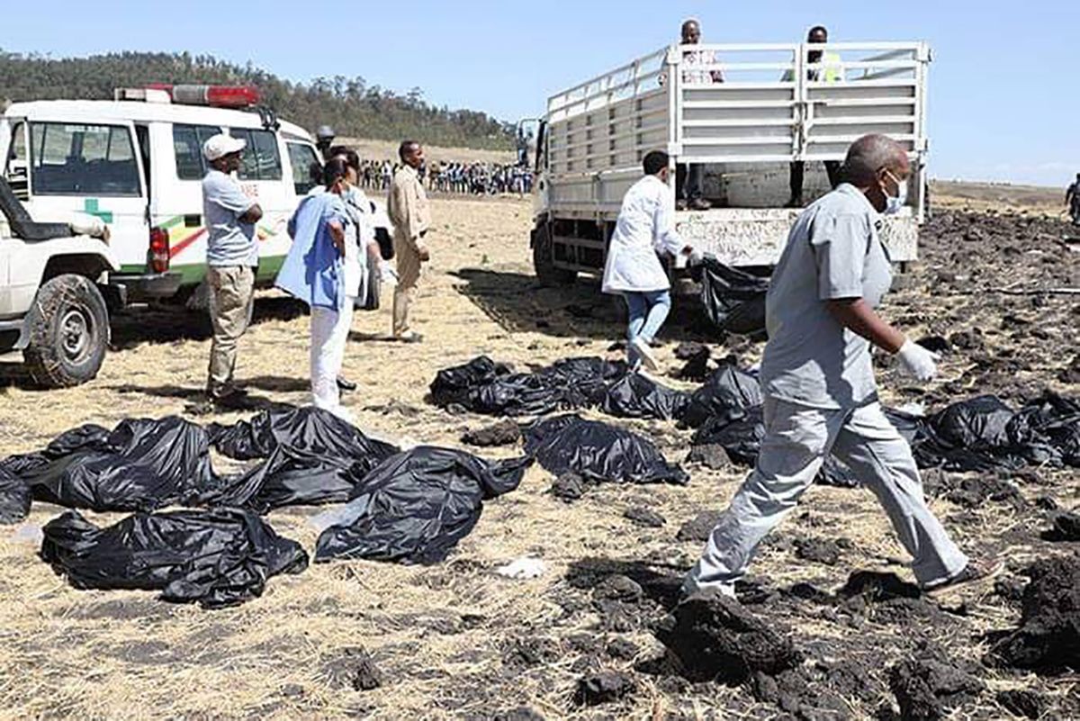 В авиакатастрофе в Эфиопии погибла семья словацкого депутата