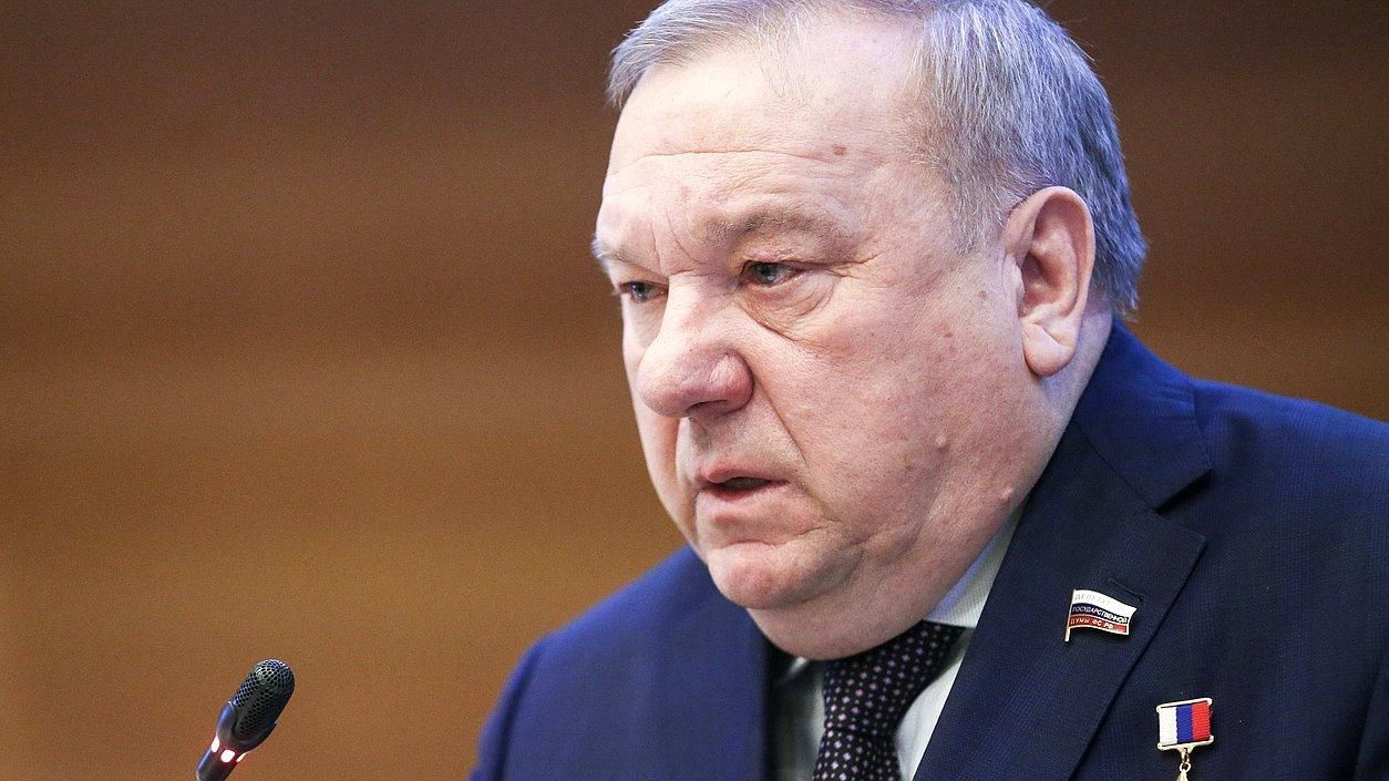 У Держдумі пригрозили, що неядерні країни стануть цілями для ударів Росії У Держдумі пригрозили, що неядерні країни стануть цілями для ударів Росії