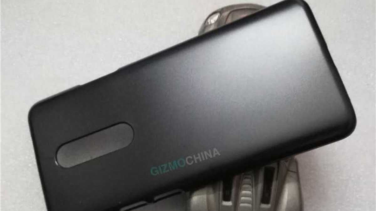 Фото чохлів для OnePlus 7 пролили світло на характеристики нового "вбивці флагманів" Фото чохлів для OnePlus 7 пролили світло на характеристики нового "вбивці флагманів"