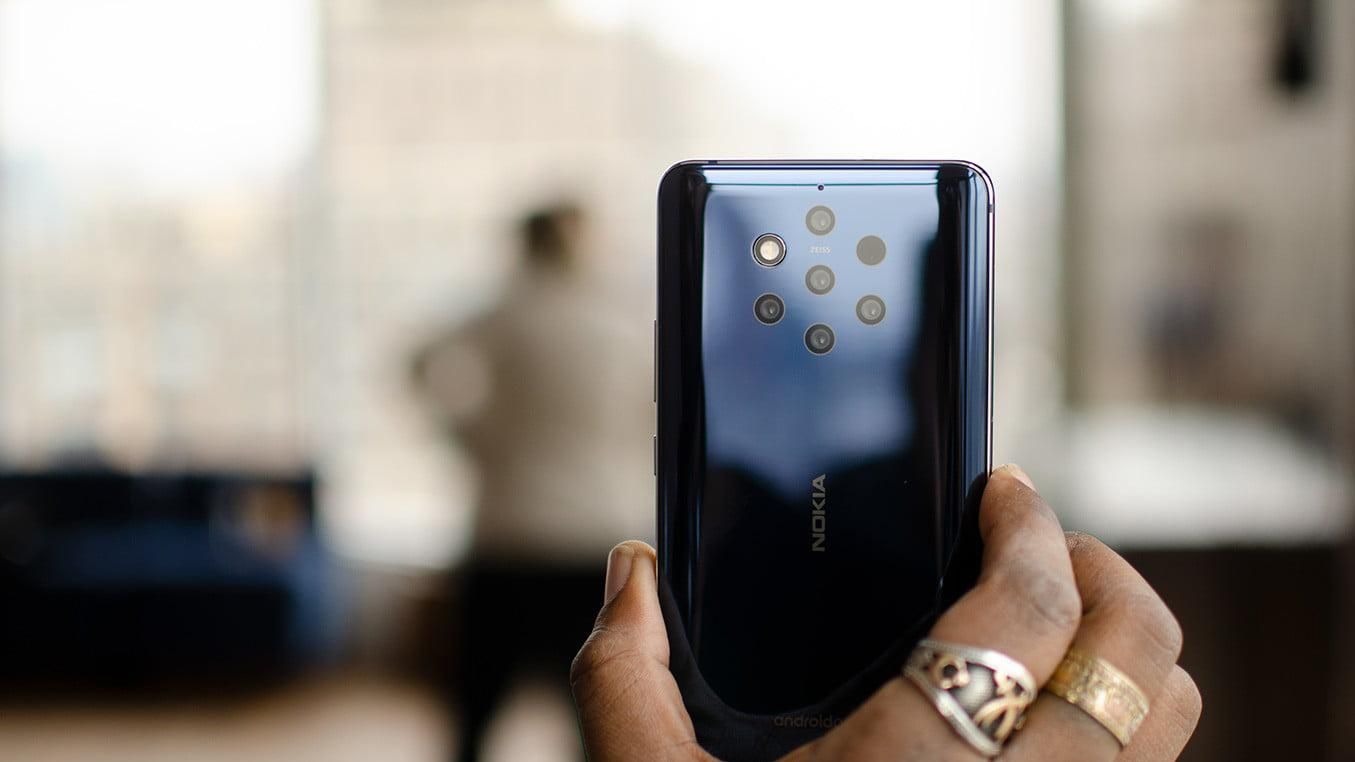 Как смартфон Nokia 9 PureView выглядит изнутри: интересные особенности новинки